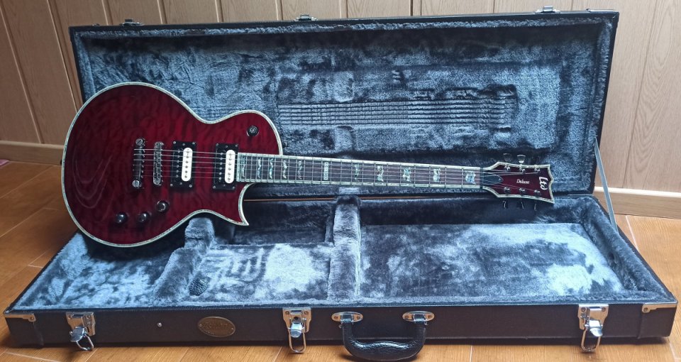 Guitarra LTD EC-1000 Deluxe Korea Mejorada