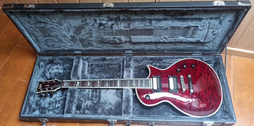 Guitarra LTD EC-1000 Deluxe Korea Mejorada