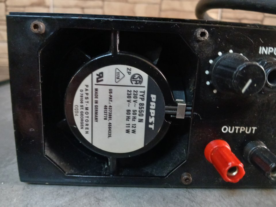 Etapa de potencia Amplificador 2000w de segunda mano · Foto 5 de 6 · Valencia · 150 €