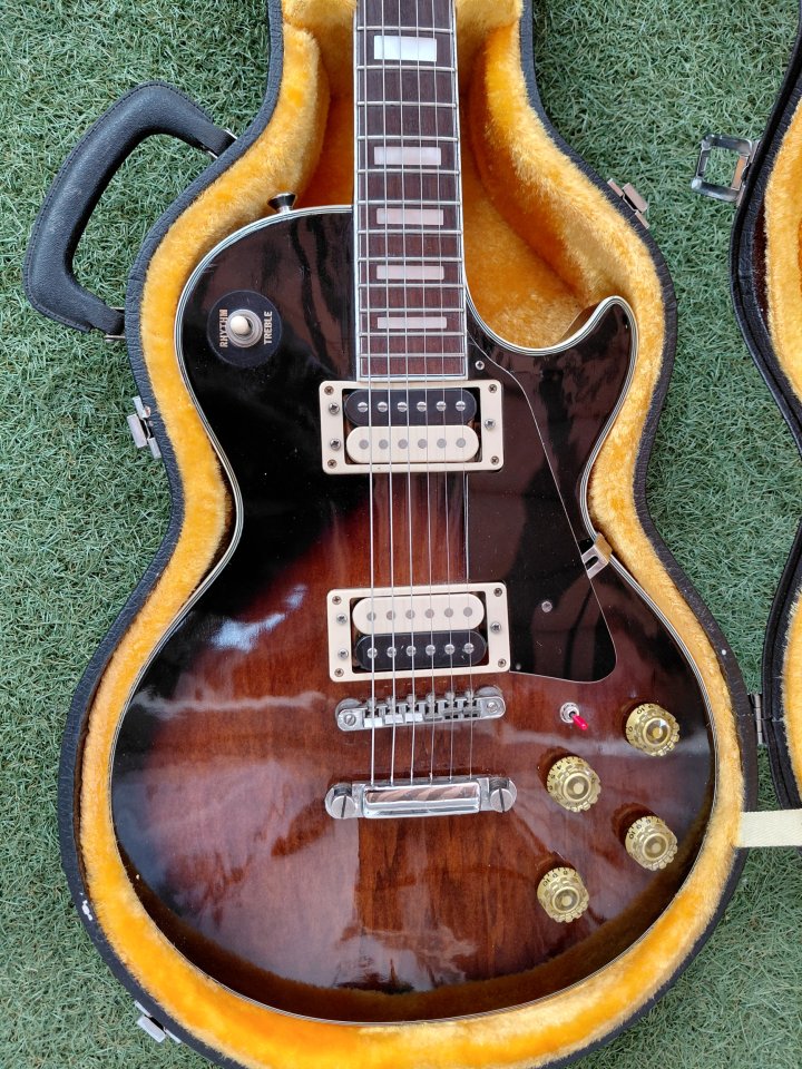 Guerrinez Les Paul made in Japan 1975 de segunda mano · Foto 1 de 10 · Córdoba · 500 €