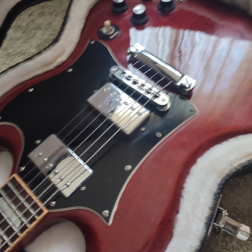 Gibson SG standard cherry de segunda mano · Foto 2 de 5 · Asturias · 1050 €