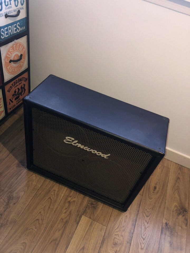 CHOLLO Pantalla 2x12” Elmwood con Vintage 30