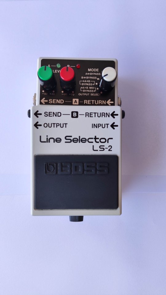 Boss LS-2 Line Selector