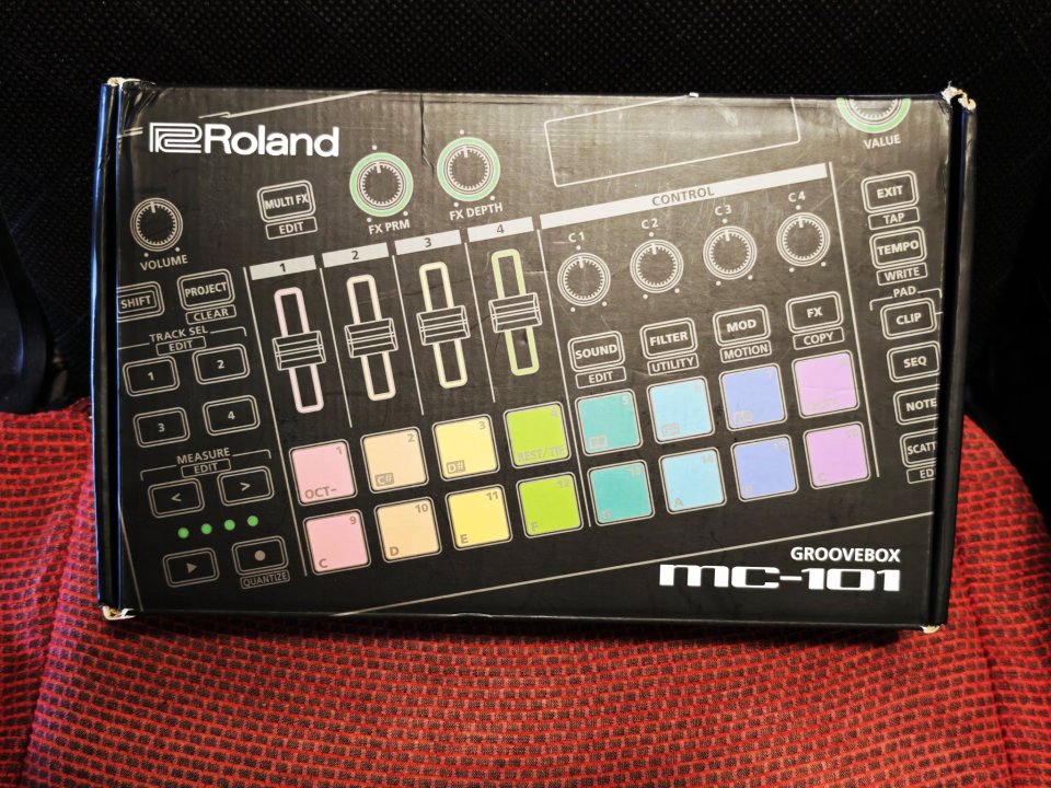 Roland MC-101 de segunda mano · Foto 5 de 6 · Granada · 325 €