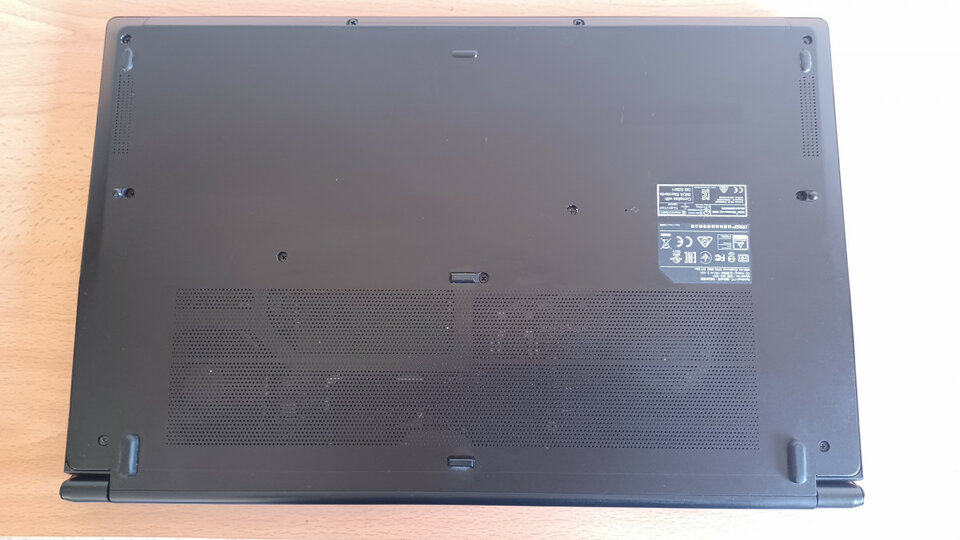 Ordenador portátil MSI Modern 15. i5 10ªGen. 16GB DDR4. NVMe 500GB. 1080FHD