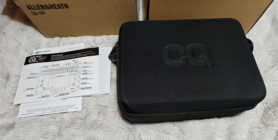 Allen & Heath CQ18T Bundle NUEVO mixer digital