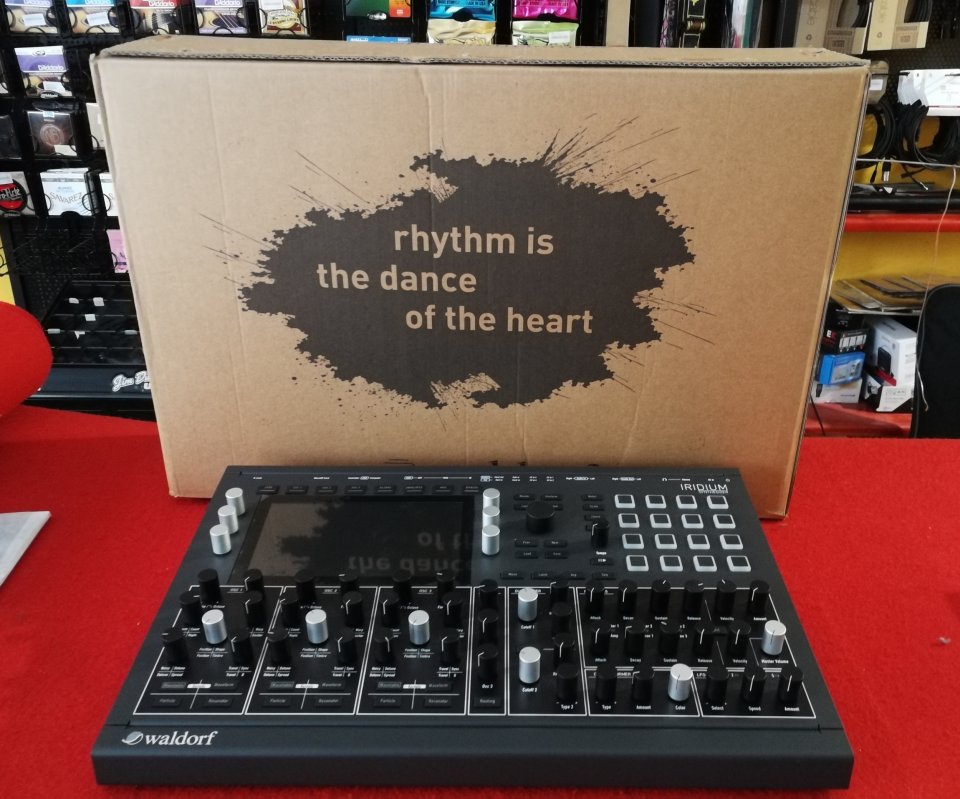 Waldorf Iridium Desktop ( Nuevo )