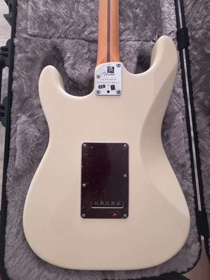 Fender American Profesional II de segunda mano · Foto 2 de 7 · Barcelona · 1650 €