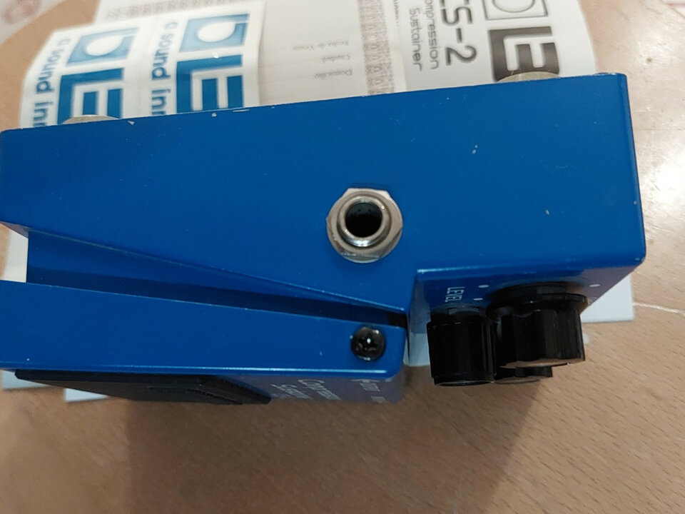 BOSS - CS-2 - Compression Sustainer de segunda mano en Madrid