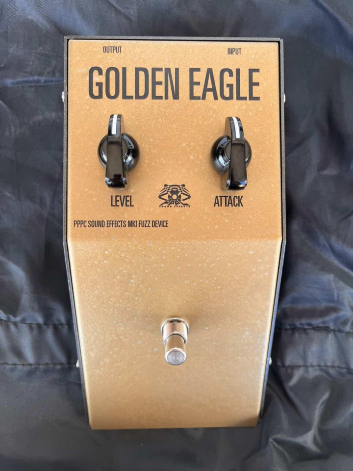 Golden Eagle (Reproducción Tone Bender MKI System Tuned) PPPC Sound Effects