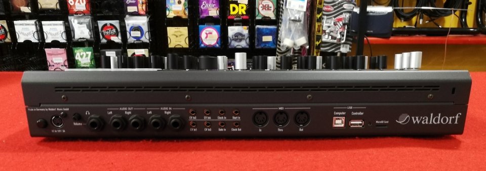 Waldorf Iridium Desktop ( Nuevo )