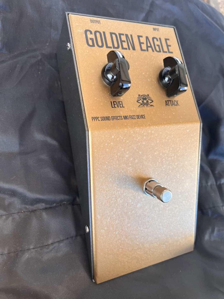 Golden Eagle (Reproducción Tone Bender MKI System Tuned) PPPC Sound Effects