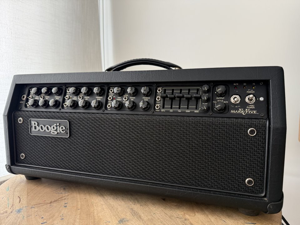Mesa Boogie Mark V Head (Envío incluído) de segunda mano · Foto 1 de 7 · Sevilla · 2300 €