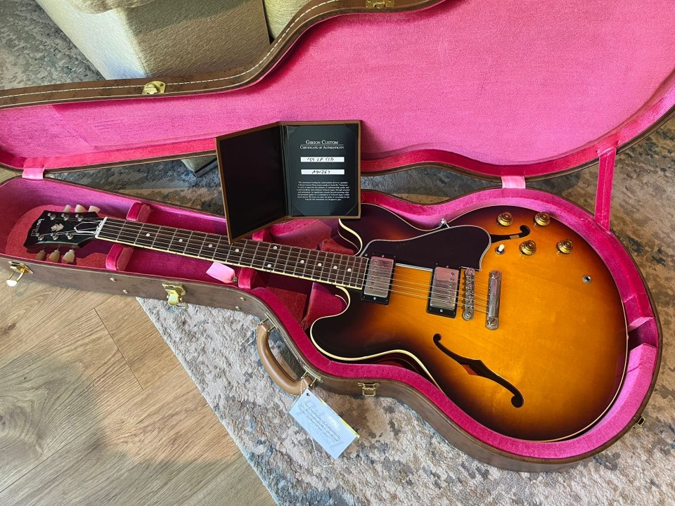 Gibson 335 1959 de segunda mano · Foto 5 de 6 · Madrid · 3750 €