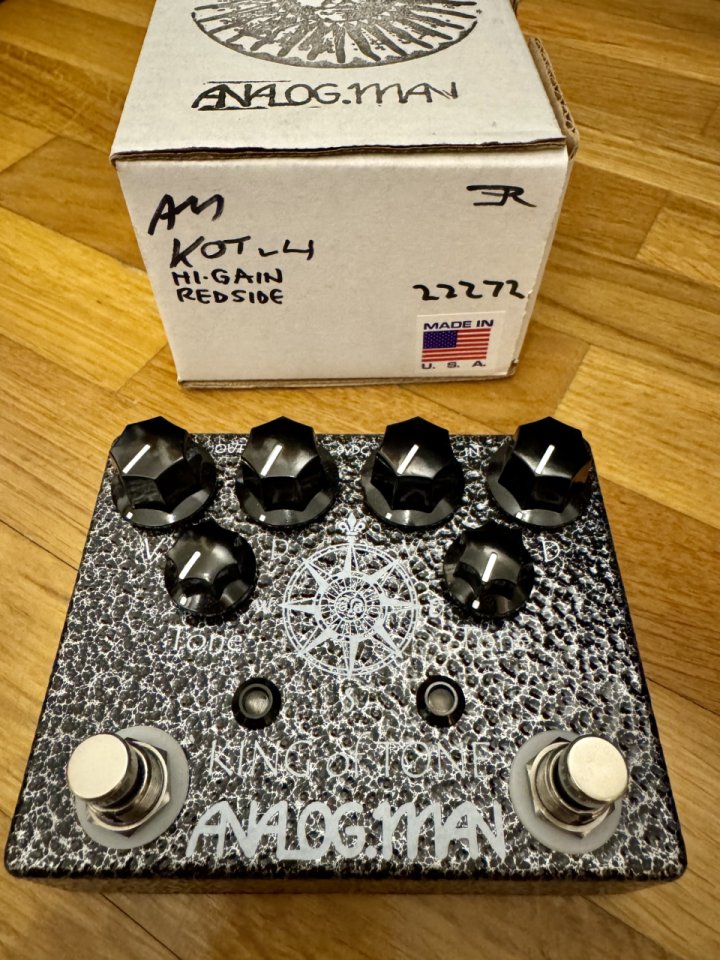 RESERVADO Analogman King of Tone V4