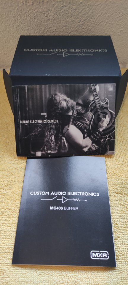 MXR CAE MC406 buffer
