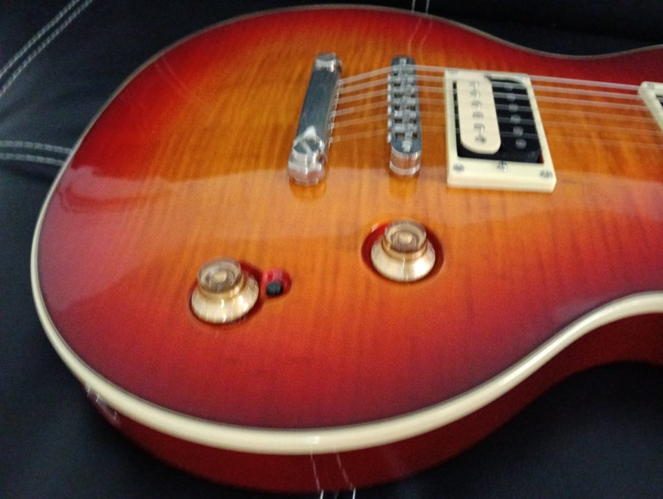 Godin Summit Classic Supreme Ltd. de segunda mano · Foto 10 de 10 · Gipuzkoa
