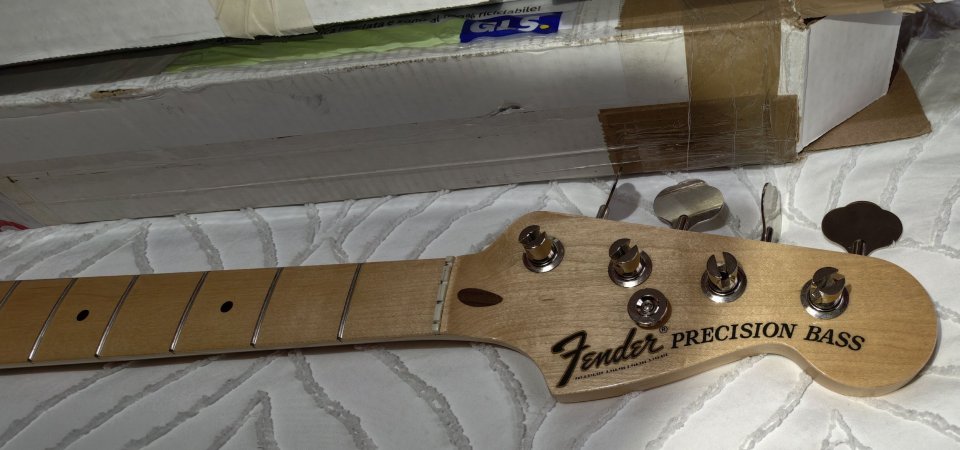 Mastil Allparts USA Fender Precision COMPLETO Y NUEVO