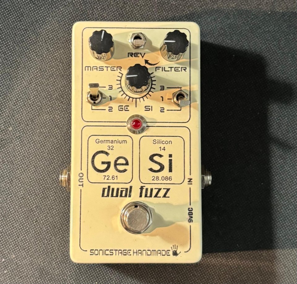 Gemini III Dual Fuzz versión Spaceman