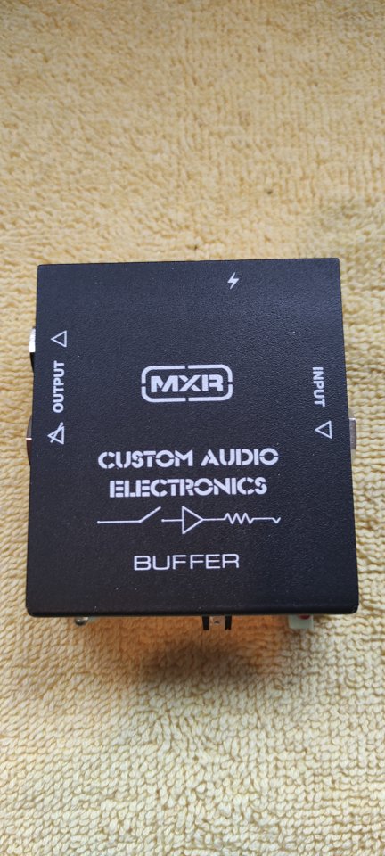 MXR CAE MC406 buffer