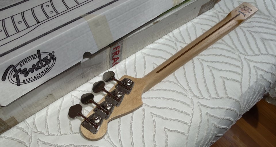 Mastil Allparts USA Fender Precision COMPLETO Y NUEVO