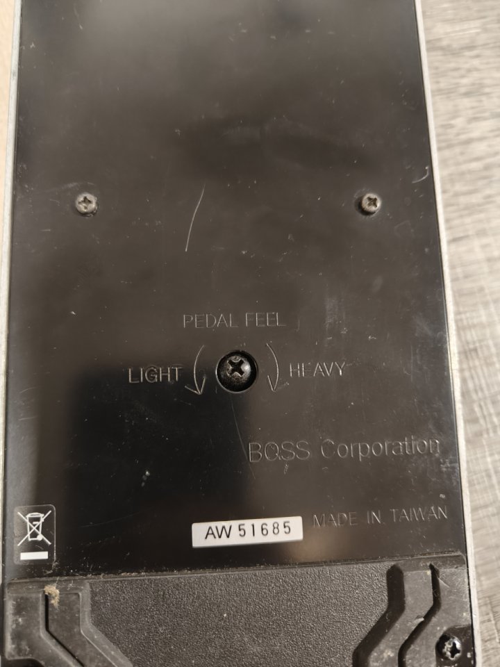 BOSS FV-500H - Pedal de Volumen y Expresión de segunda mano · Foto 5 de 5 · Valencia · 70 €