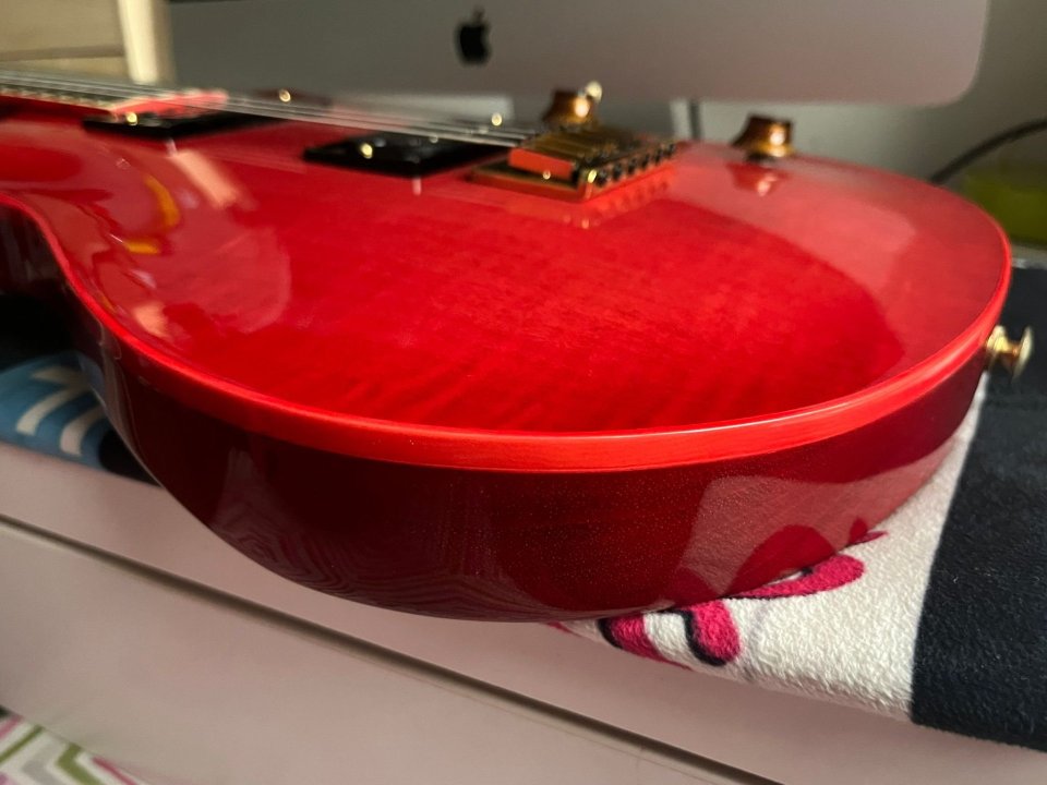 Heartfield by fender Elan 1 de segunda mano · Foto 8 de 10 · Cádiz · 1500 €