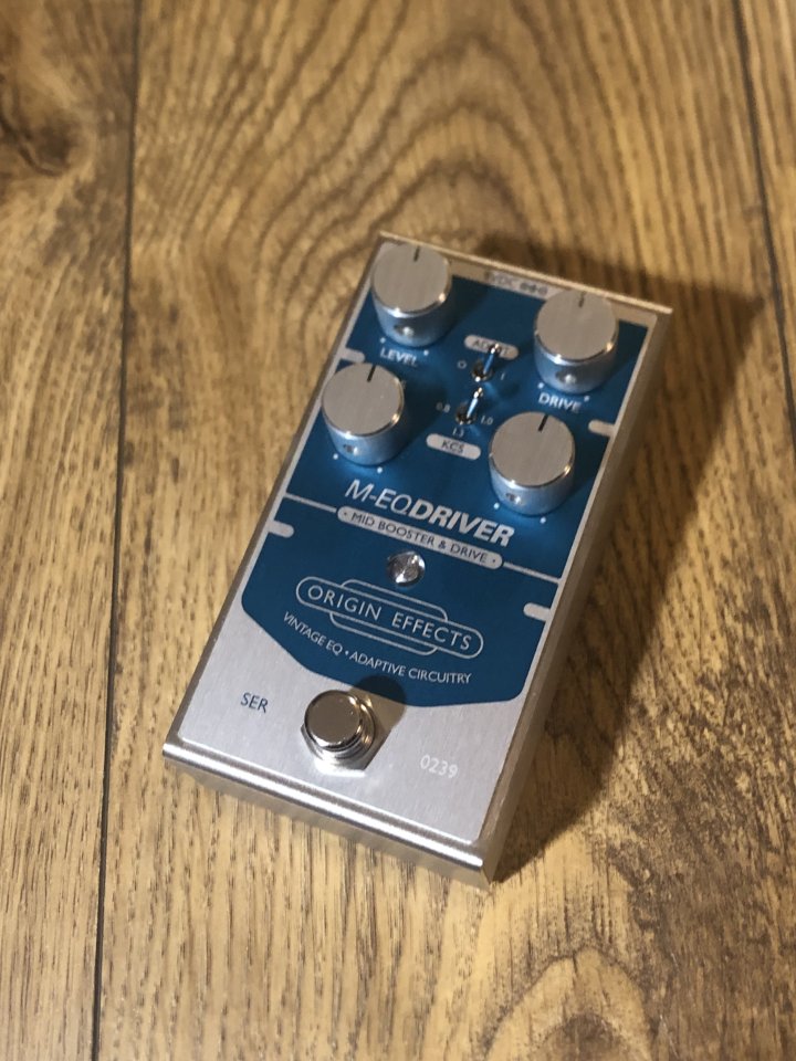 REBAJA Origin Effects M-EQ Driver Mid Boost/OverdrIve