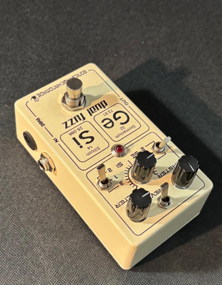 Gemini III Dual Fuzz versión Spaceman