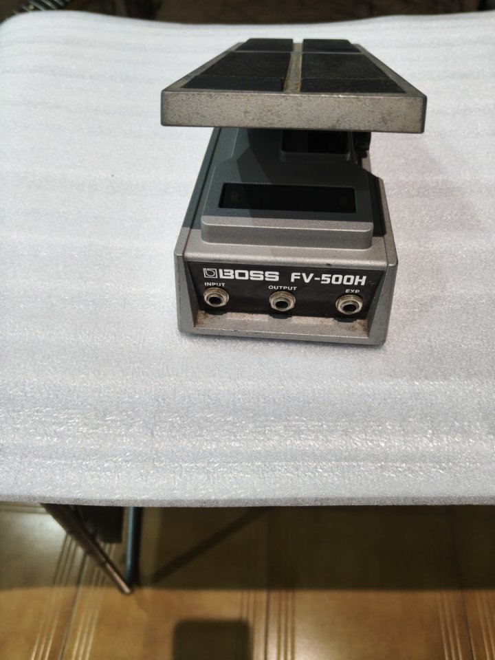 BOSS FV-500H - Pedal de Volumen y Expresión de segunda mano · Foto 3 de 5 · Valencia · 70 €