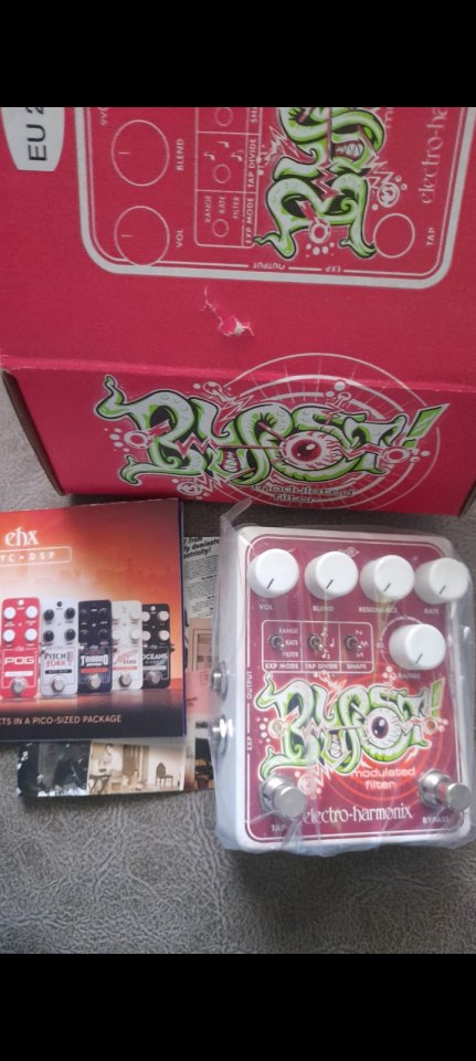 Electro Harmonix blurst modulated de segunda mano · Jaén · 135 €