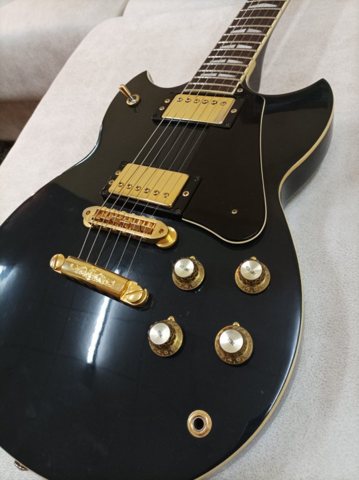 Yamaha Sg 1000 1984 impecable de segunda mano · Foto 2 de 3 · Castellón · 1200 €