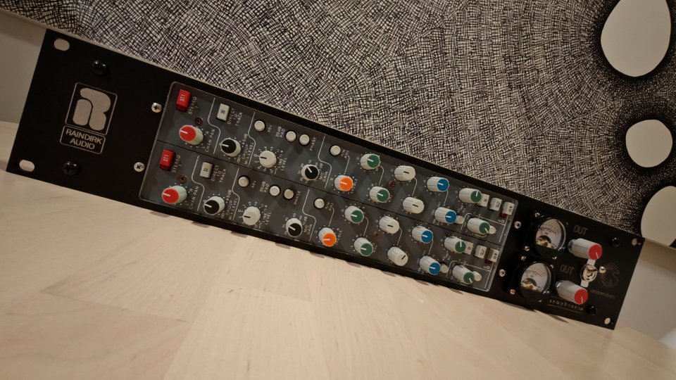 ÚLTIMA UNIDAD .VENDO  RAINDIRK Symphony LN1 Previo + EQ  Dual Channel