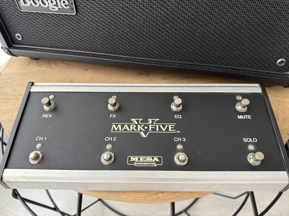 Mesa Boogie Mark V Head (Envío incluído) de segunda mano · Foto 7 de 7 · Sevilla · 2300 €