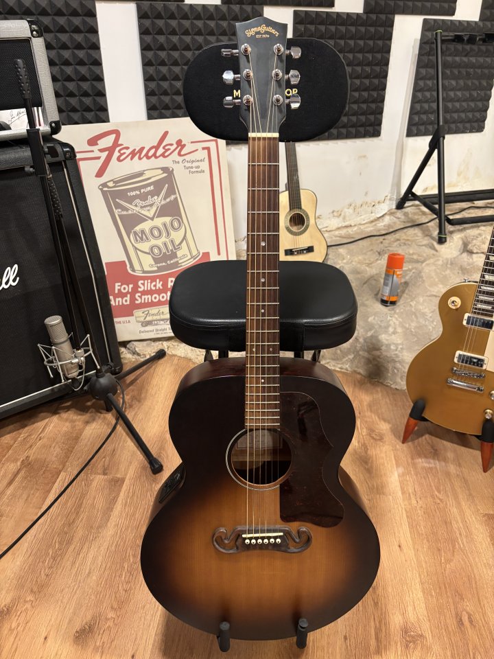 Guitarra acústica Sigma GJM-SGE