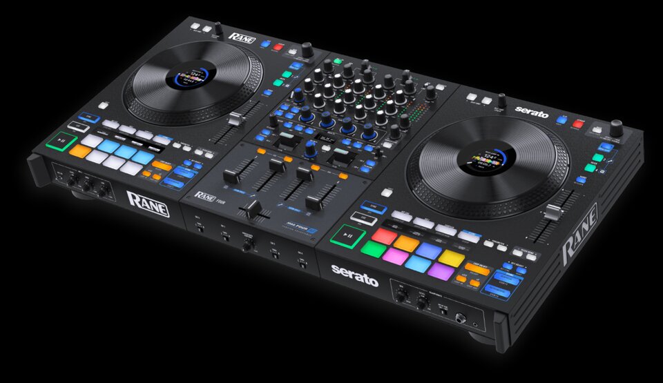 Ex Demo » Rane Four + UDJ Harcase + Decksaver