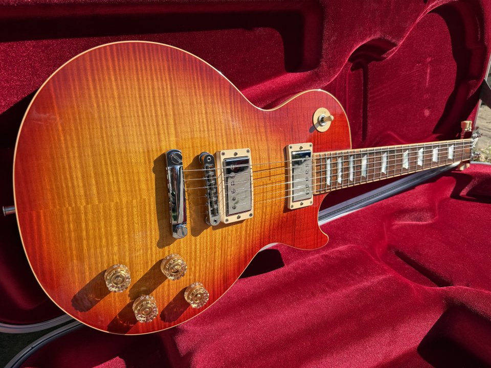 Gibson Les Paul Standard HP. Cherry Sunburst