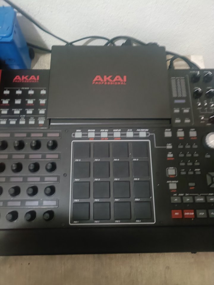 Akai mpc x