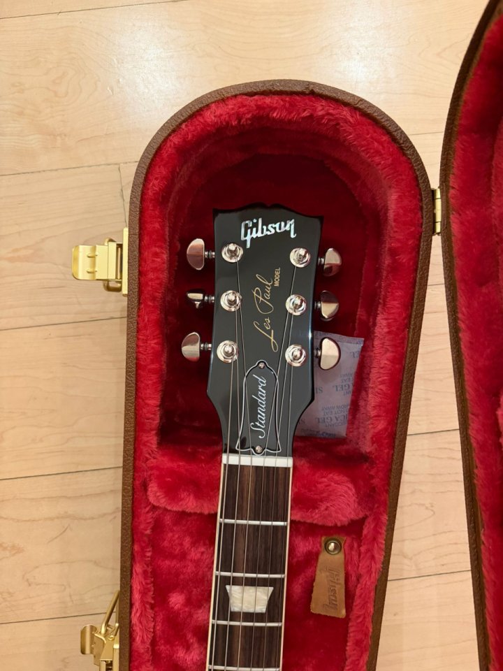 Gibson Les Paul Standard 60s Ebony NUEVA 2026 de segunda mano · Foto 5 de 7 · Valencia · 1900 €