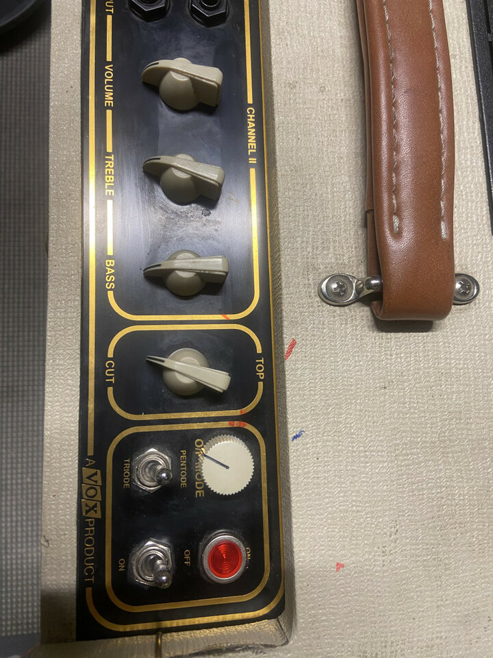 Vox AC30 50th H2 de segunda mano · Foto 7 de 8 · Bizkaia · 1450 €