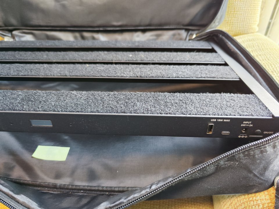 Pedalera Spaceship Power 60