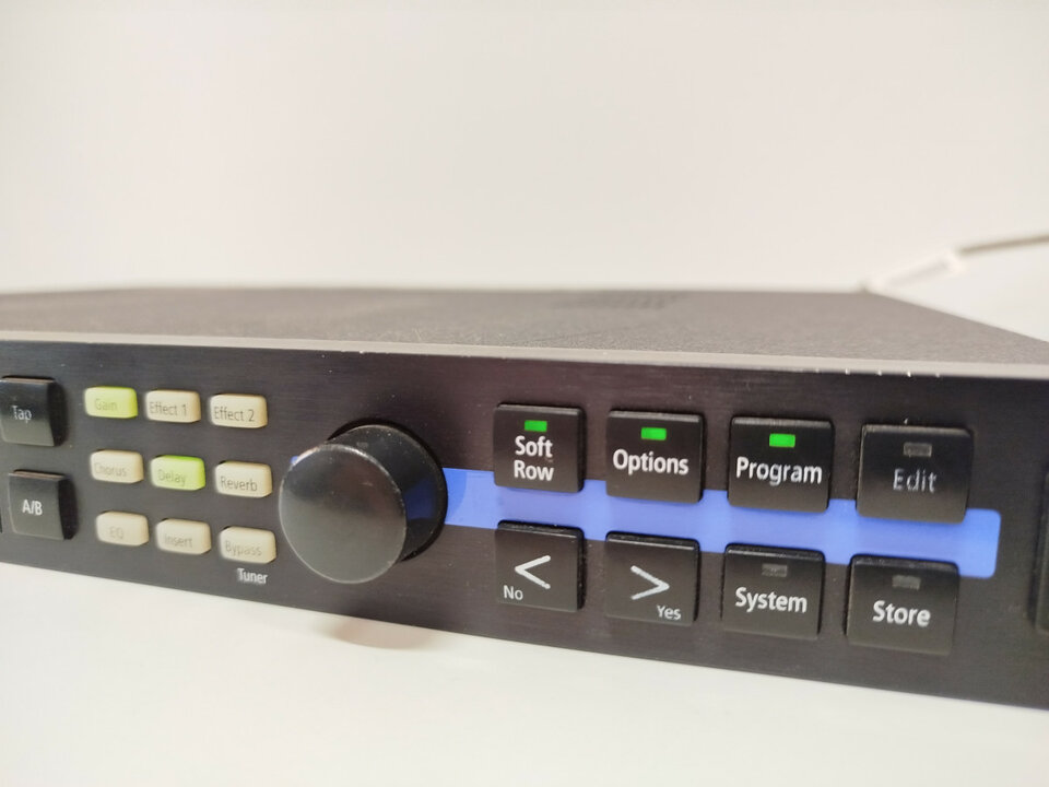 Multiefectos Lexicon MPX G2 + Pedalera Midi MPX R1