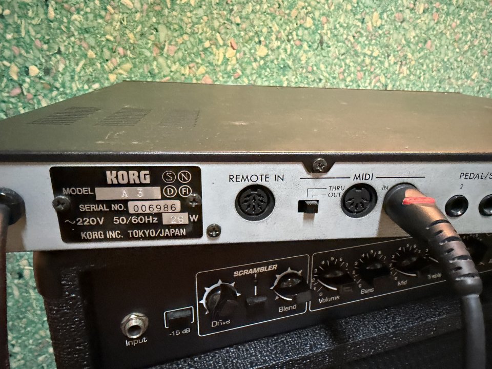 Korg A3 + Pedalera Fc6 de segunda mano · Foto 5 de 9 · Madrid · 130 €