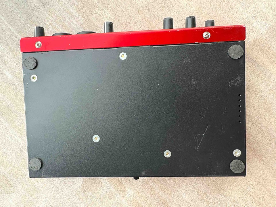 Roland Edirol FA-101.