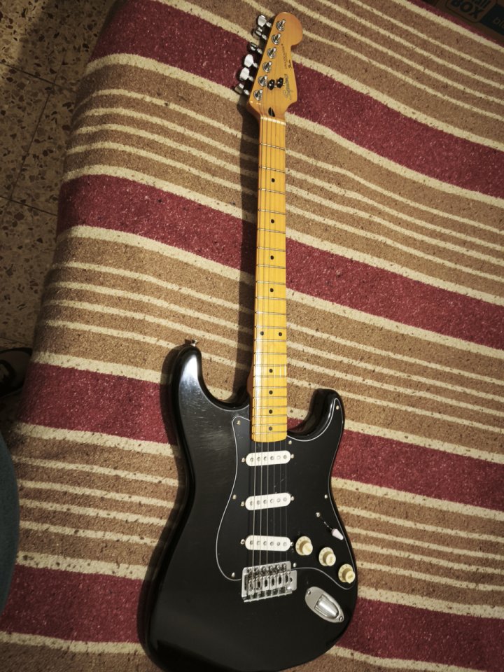 Squier corea silver logo young chan..