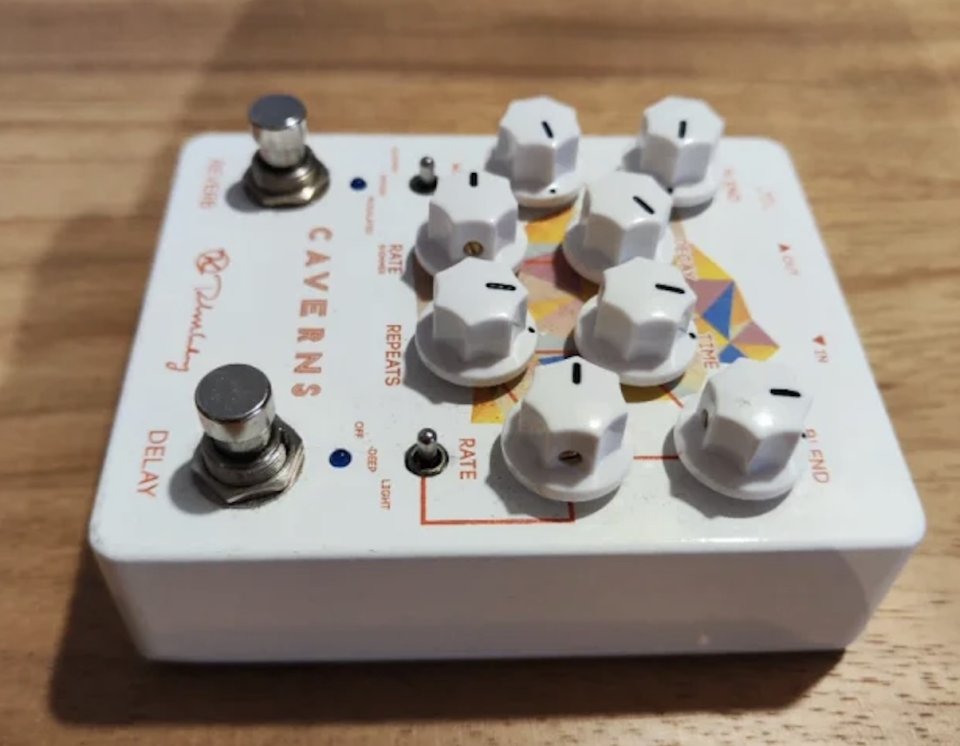 Keeley Caverns V2. Delay + Reverb de segunda mano · Foto 4 de 5 · Barcelona · 190 €
