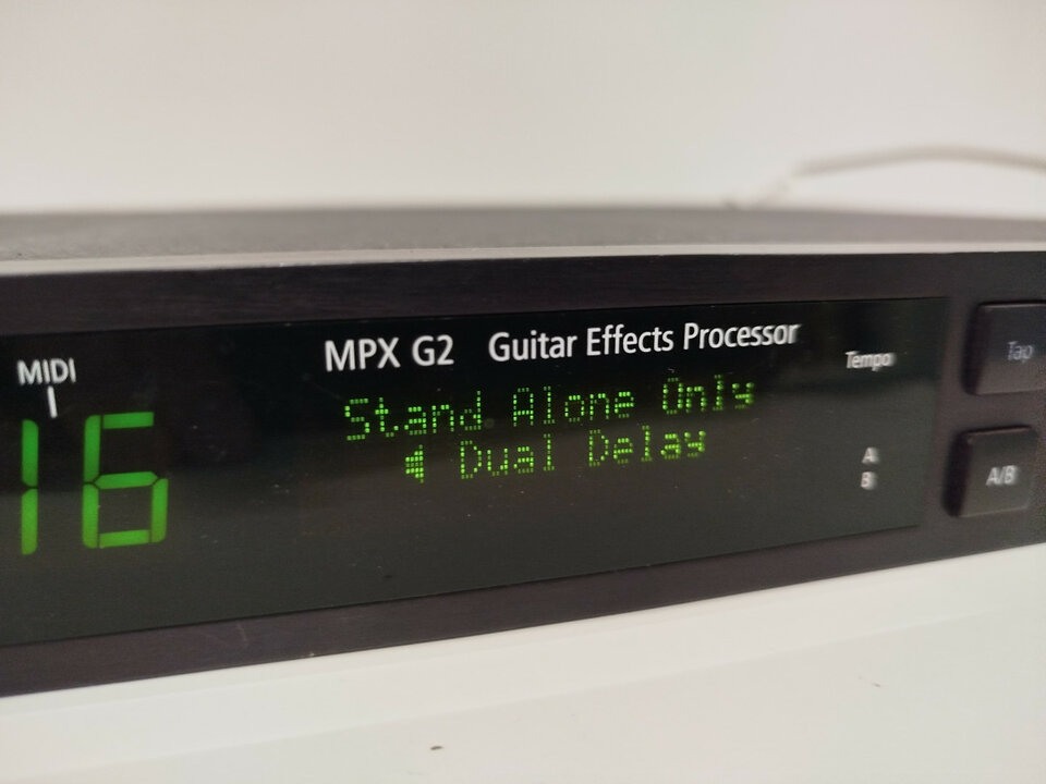 Multiefectos Lexicon MPX G2 + Pedalera Midi MPX R1