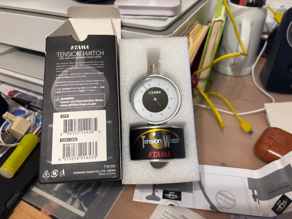 Cambio afinador tama tensión Watch TW100 por micro de bombo