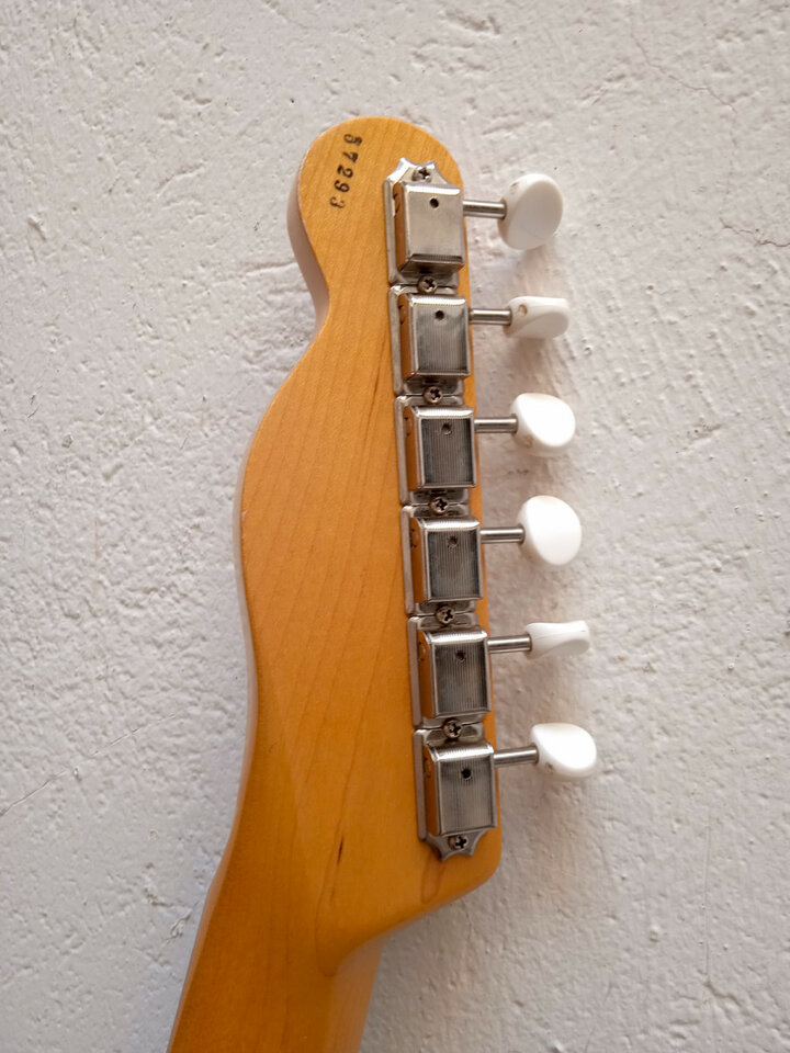 2020 Moon Reggae Master Junior o Jr. con pastillas P-90's  Made in Japan