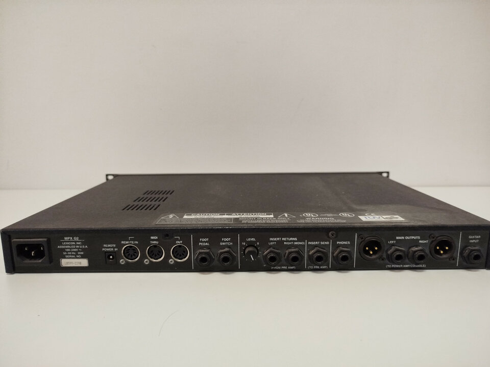 Multiefectos Lexicon MPX G2 + Pedalera Midi MPX R1